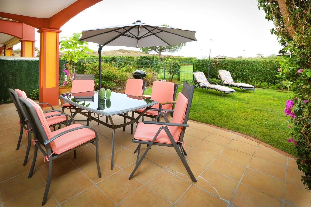 Pura Villa- Buganvillas Ayamonte Exterior photo